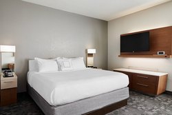  - Courtyard by Marriott Hotel Downtown Milwaukee - I-794, Exit 1E