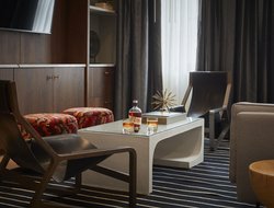  - Kinn Guesthouse Downtown Milwaukee - I-794, Exit 1E