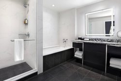  - Gwen Hotel Chicago