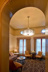  - Hotel Icon Houston - I-10, Exit 769A & 769B