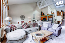  - Lakeside Village Condos Keystone