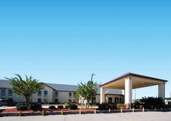  - Columbia Inn & Suites