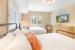  - Henrosa Hotel South Miami Beach