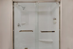  - Holiday Inn Express South Rochester - I-390, Exit 16