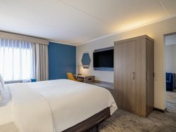  - Holiday Inn Express & Suites Wendover Greensboro - I-40, Exit 214