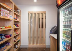  - Holiday Inn Express & Suites Newport News - I-64, Exit 258