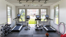  - Baron's Cove Inn Sag Harbor