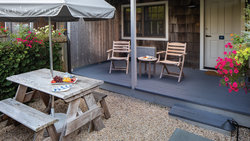  - Baron's Cove Inn Sag Harbor