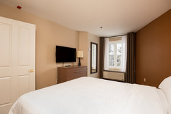 - Holiday Inn Express & Suites Mont Tremblant