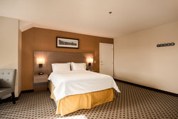  - Holiday Inn Express & Suites Mont Tremblant