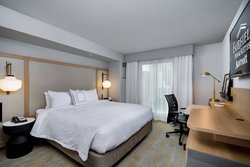  - Fairfield Inn & Suites by Marriott Downtown Fort Worth - I-35, Exit 52A