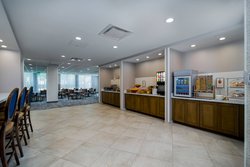  - Fairfield Inn & Suites by Marriott Downtown Fort Worth - I-35, Exit 52A