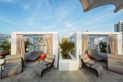  - Art Ovation Hotel Downtown Sarasota