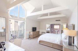  - Hotel La Rose Santa Rosa