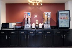  - Red Roof Inn Point South - I-95, Exit 33