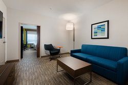  - Holiday Inn Express Grande Prairie