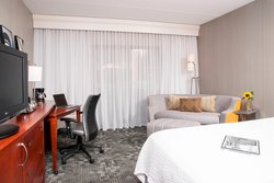  - Courtyard by Marriott Glenview - I-294, Exit 48