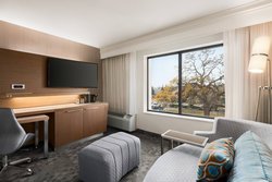  - Courtyard by Marriott Taylor Road Roseville - I-80, Exit 105