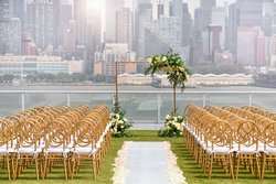  - Envue Hotel Weehawken