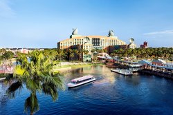  - Walt Disney World Swan Reserve Hotel Lake Buena Vista