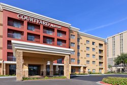  - Courtyard by Marriott Laredo - I-35, Exit 1B