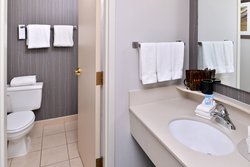  - Courtyard by Marriott Laredo - I-35, Exit 1B