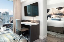  - Delta Hotel by Marriott Downtown Vancouver Suites