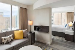  - Delta Hotel by Marriott Downtown Vancouver Suites