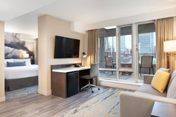  - Delta Hotel by Marriott Downtown Vancouver Suites