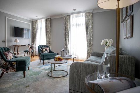 VICTORIA JUNGFRAU GRAND HOTEL & SPA - Photo 9