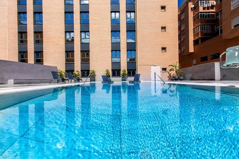 C8F727 Pool