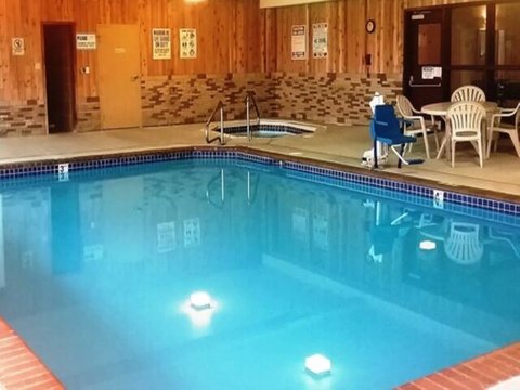 ASH Ashley Innof Tillamook Pool