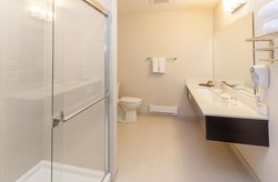  - Kanata Hotel by BCMInns Blairmore