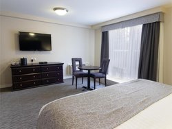  - Kanata Hotel by BCMInns Blairmore