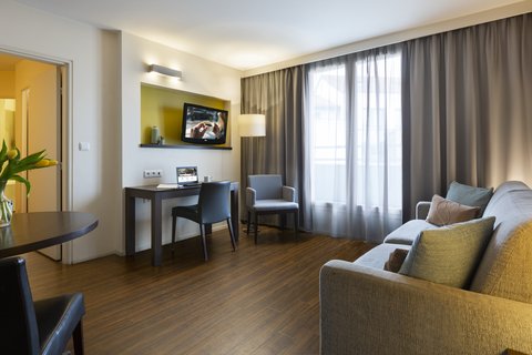 One Bedroom Apartment