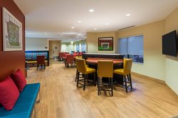  - TownePlace Suites by Marriott Airport Latham - I-87, Exit 6