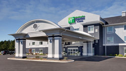  - Holiday Inn Express & Suites North Fremont - I-80 & I-90, Exit 91