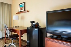  - Courtyard by Marriott Lynnwood - I-5, Exit 181