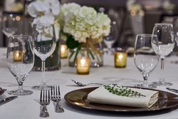  - Renaissance by Marriott Midtown Atlanta - I-75 & I-85, Exit 250