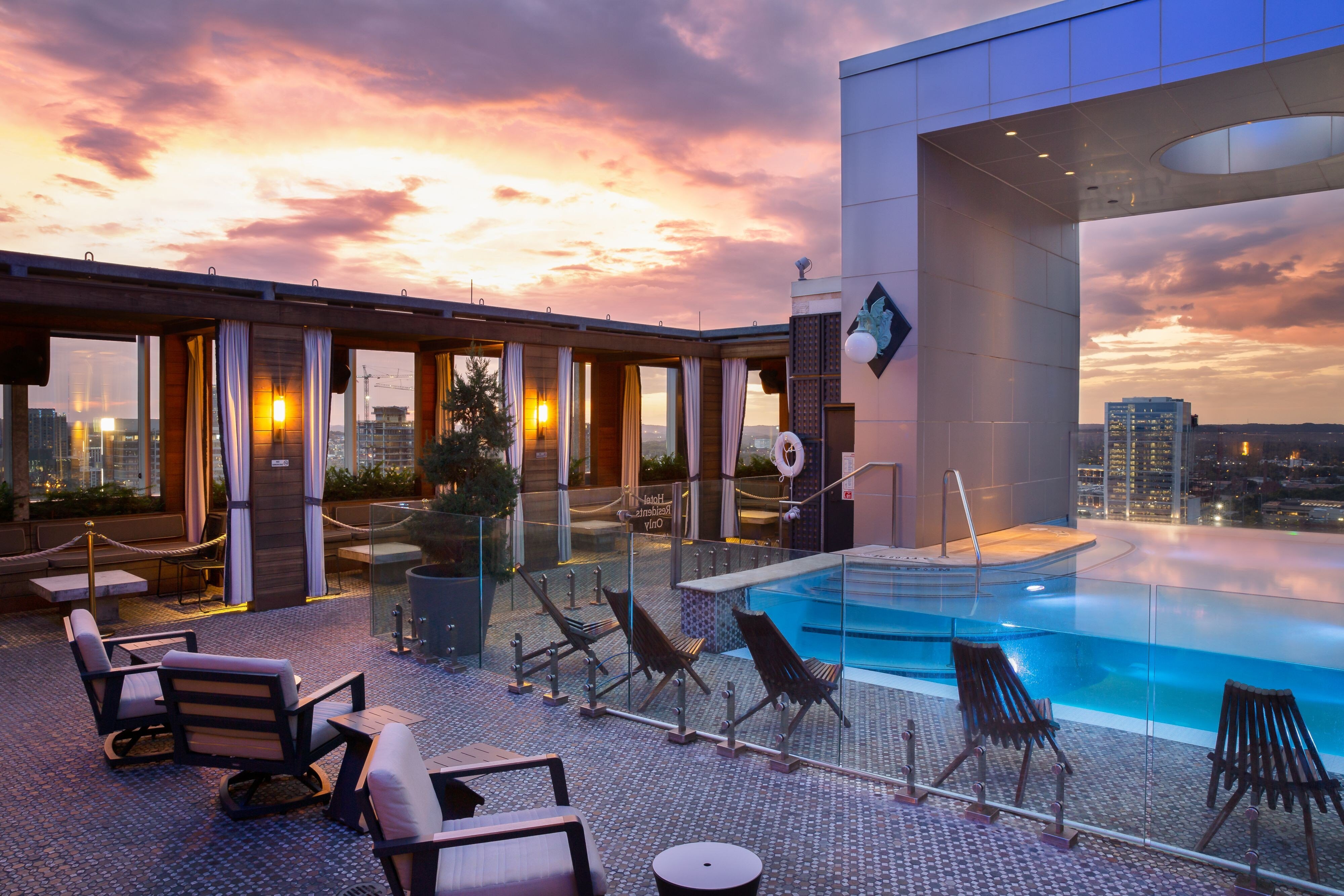 L27 Rooftop Lounge - Pool Sunset