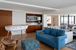  - Marriott Waikiki Beach Resort & Spa Honolulu