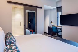  - Aloft Hotel Downtown Philadelphia