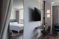  - Renaissance Hotel Westerville