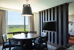  - Renaissance Hotel Westerville