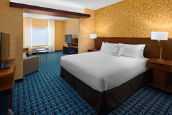  - Fairfield Inn & Suites by Marriott Fresno