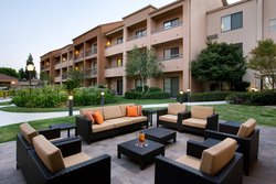  - Courtyard by Marriott Hotel Bakersfield