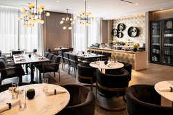  - Row Hotel Somerville - I-93, Exit 21