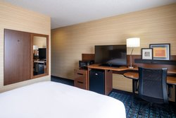  - Fairfield Inn & Suites by Marriott Aurora