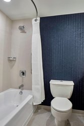  - Fairfield Inn & Suites by Marriott Airport Albany - I-87, Exit 4