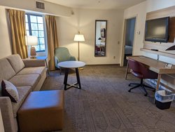  - Staybridge Suites Airport Allentown